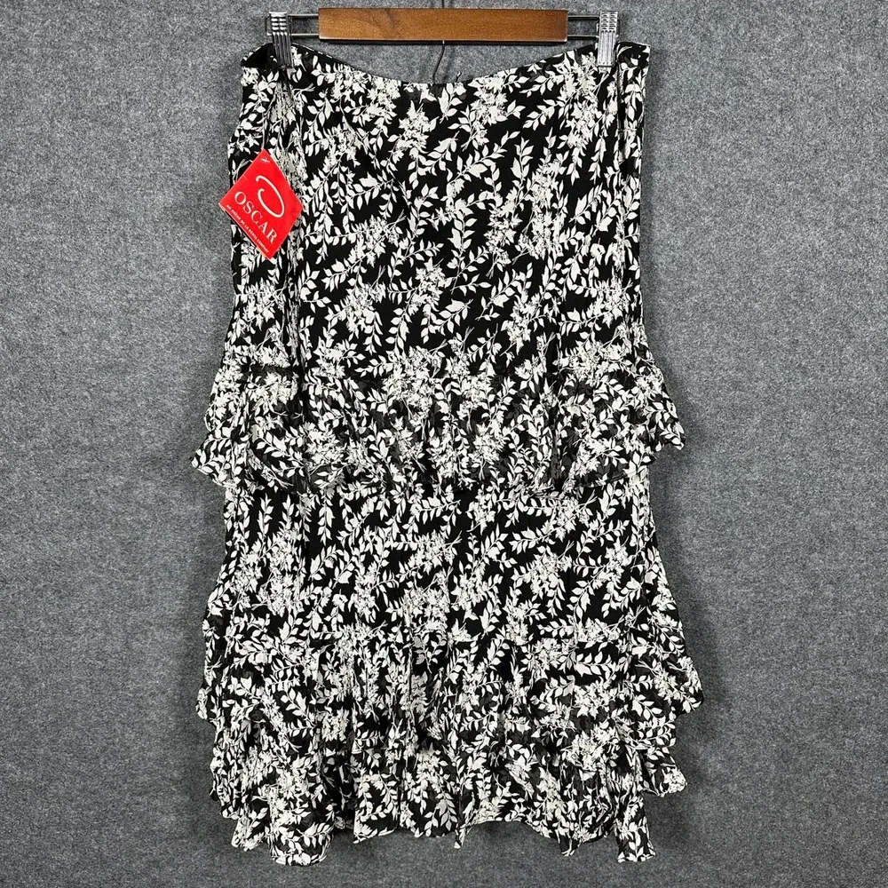 Oscar an Oscar de la Renta Company Womens Floral Ruffle Skirt Black White 16 NEW